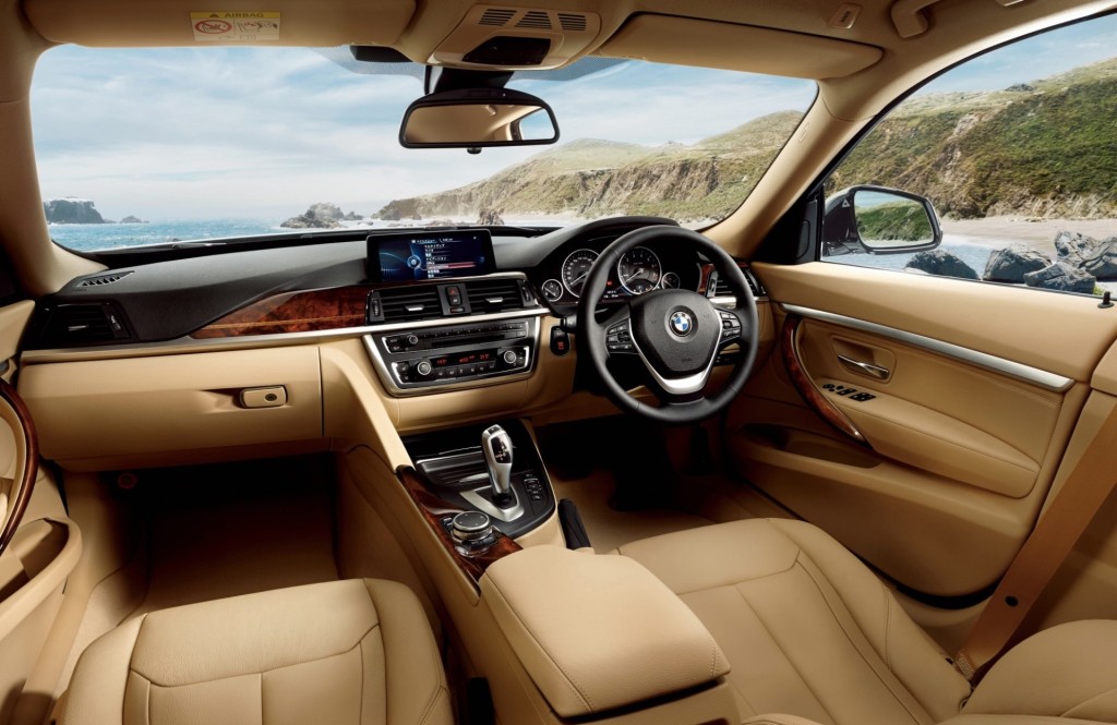 Interior of the BMW 3 Series GT Luxury Loungue